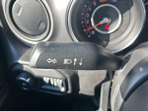 Used 2022 Jeep Wrangler Unlimited Sport image 14