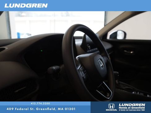 Used 2024 Honda HR-V LX image 12