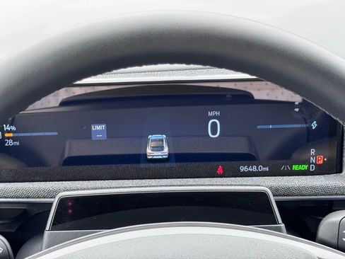 Used 2025 Ford Mustang Mach-E Premium image 13