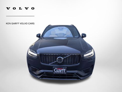 Used 2023 Volvo XC90 T8 Ultimate AWD/4WD image 9