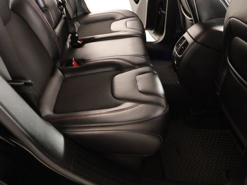 Used 2020 Jeep Cherokee Trailhawk w/ Cold Weather Group image 15