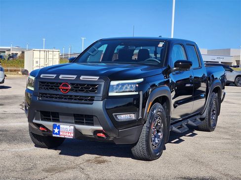 New 2026 Nissan Frontier Pro-X w/ Pro-X Convenience Package image 2