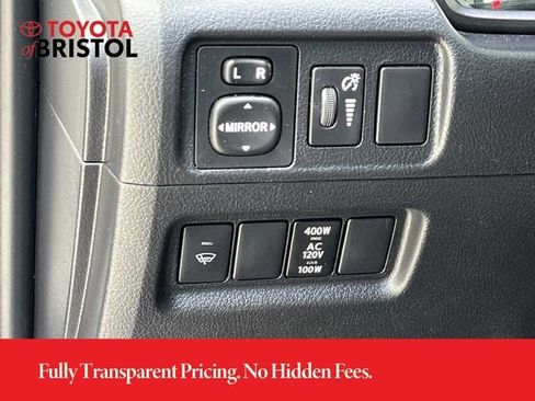 Used 2015 Toyota 4Runner SR5 Premium AWD/4WD image 29