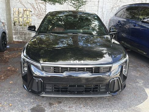 Certified 2025 Kia K4 GT-Line w/ GT-Line Premium Package FWD image 2
