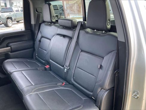 Used 2020 Chevrolet Silverado 2500 LTZ w/ LTZ Texas Edition image 20