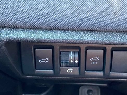 Certified 2025 Subaru Outback Premium AWD/4WD image 14