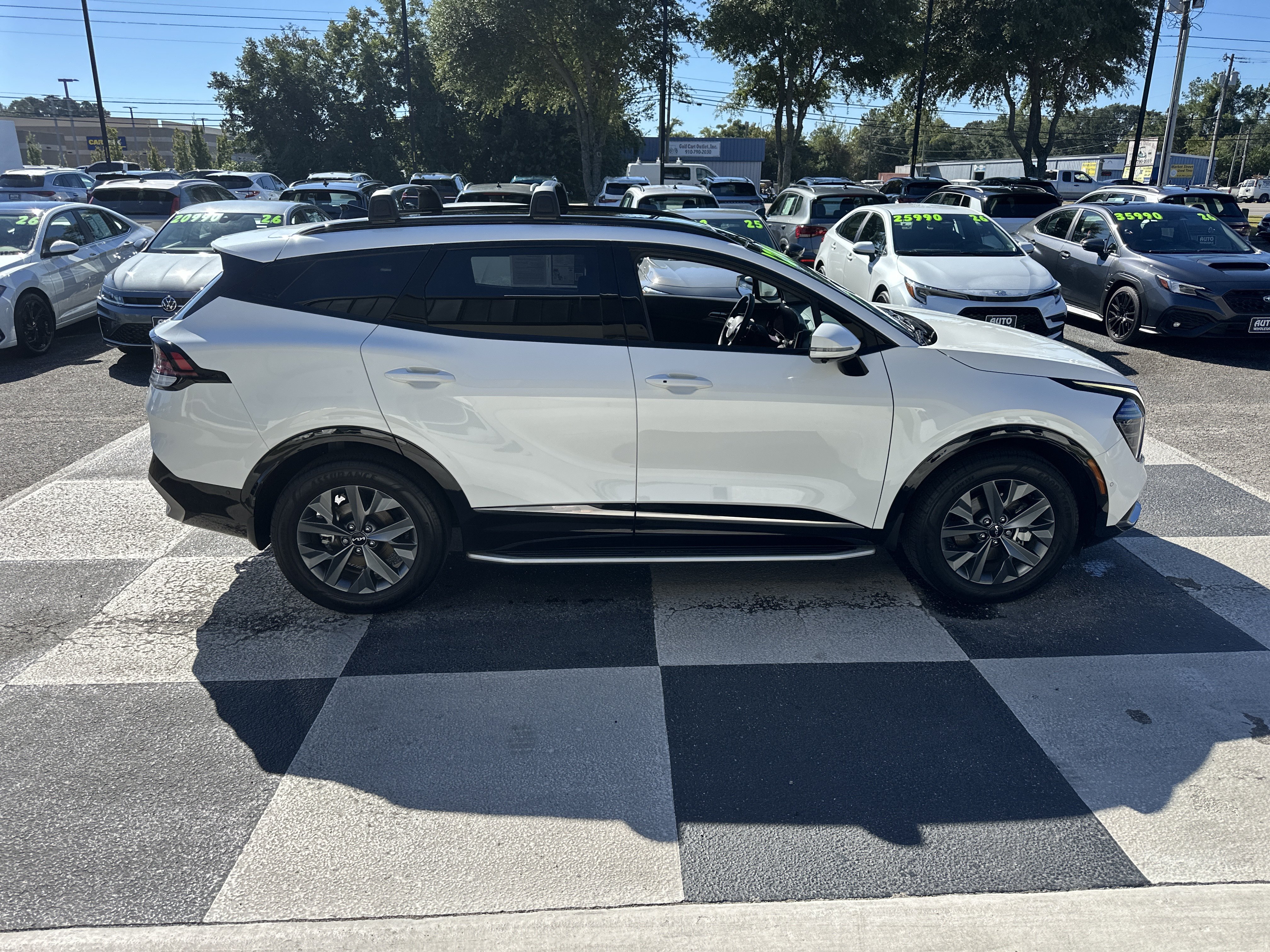 Used 2025 Kia Sportage SX Prestige AWD/4WD image 3