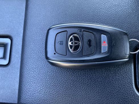 Used 2023 Toyota GR86 RWD image 34