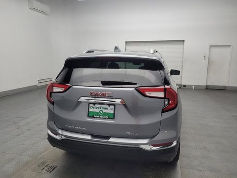 Used 2023 GMC Terrain SLT image 7