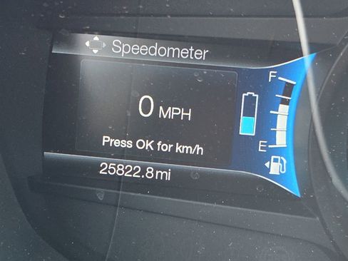 Used 2018 Ford Fusion S image 12