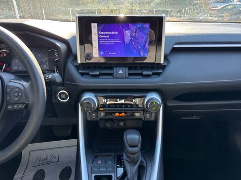 Used 2024 Toyota RAV4 XLE image 17