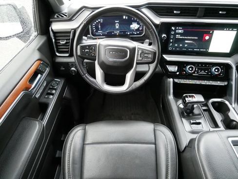 Used 2022 GMC Sierra 1500 Denali AWD/4WD image 9
