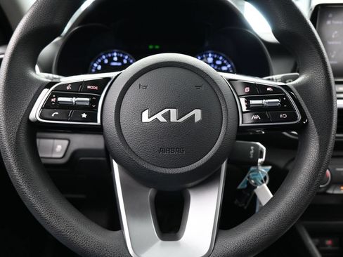 Used 2023 Kia Forte LXS FWD image 22