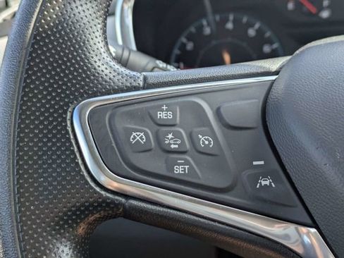 Used 2024 Chevrolet Equinox LS FWD image 24