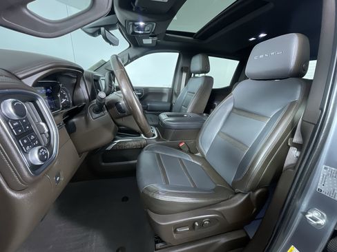 Used 2019 GMC Sierra 1500 Denali w/ Denali Ultimate Package image 17