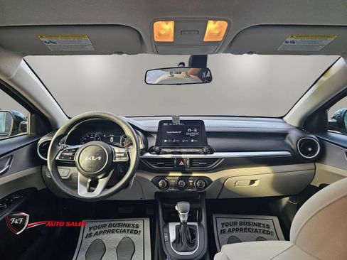 Used 2023 Kia Forte LXS FWD image 15