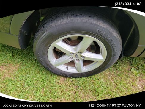Used 2016 Ford Explorer XLT w/ Equipment Group 202A AWD/4WD image 19