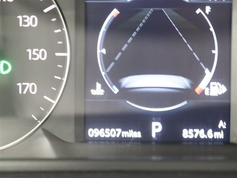 Used 2020 Land Rover Range Rover Velar S AWD/4WD image 34