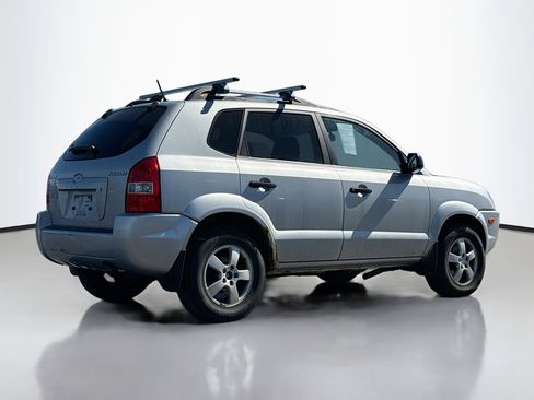 Used 2007 Hyundai Tucson GLS image 2