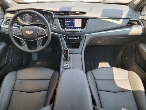Used 2025 Cadillac XT5 Premium Luxury image 20