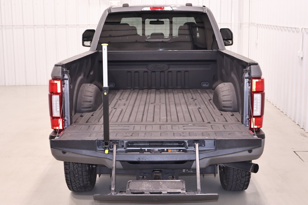 Certified 2021 Ford F350 Lariat AWD/4WD image 37