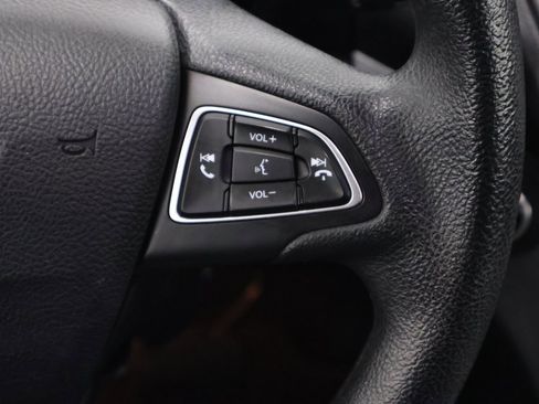 Certified 2019 Ford Escape SE image 24