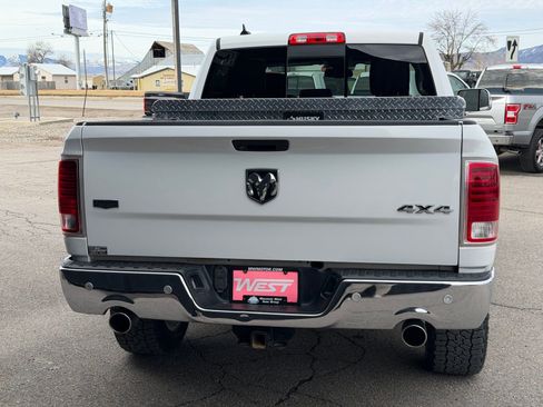 Used 2018 RAM 1500 Laramie image 8