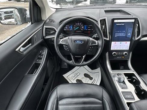 Certified 2022 Ford Edge SEL w/ Convenience Package image 13