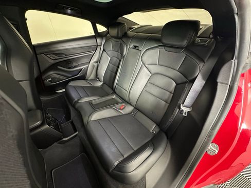 Used 2024 Porsche Taycan 4S w/ Premium Package image 33