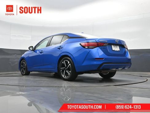 Used 2024 Nissan Sentra SV FWD image 39