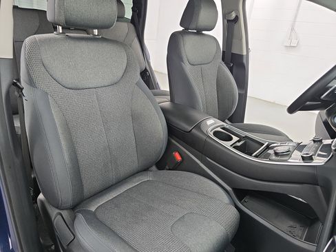 Used 2021 Hyundai Santa Fe SE FWD image 10