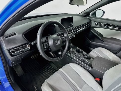 Certified 2025 Honda Civic Sport image 10