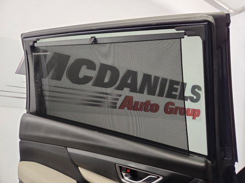 Used 2023 Subaru Ascent Limited w/ Technology Package image 38