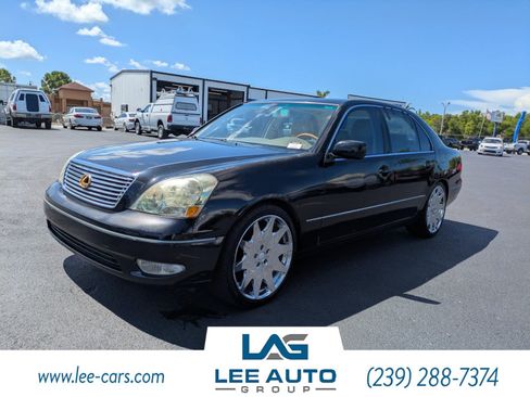 Used 2001 Lexus LS 430 RWD image 7