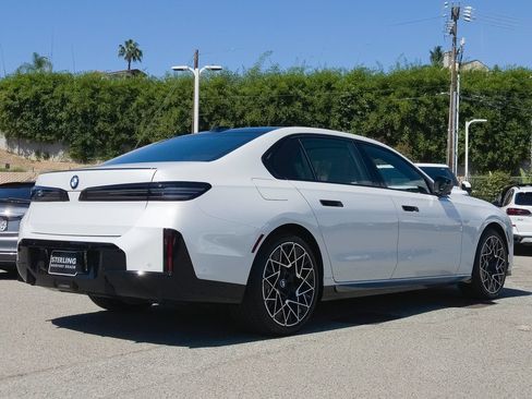 New 2027 BMW 740i w/ Executive Package RWD image 16