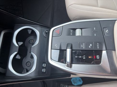 Used 2025 BMW X1 xDrive28i w/ Technology Package image 33