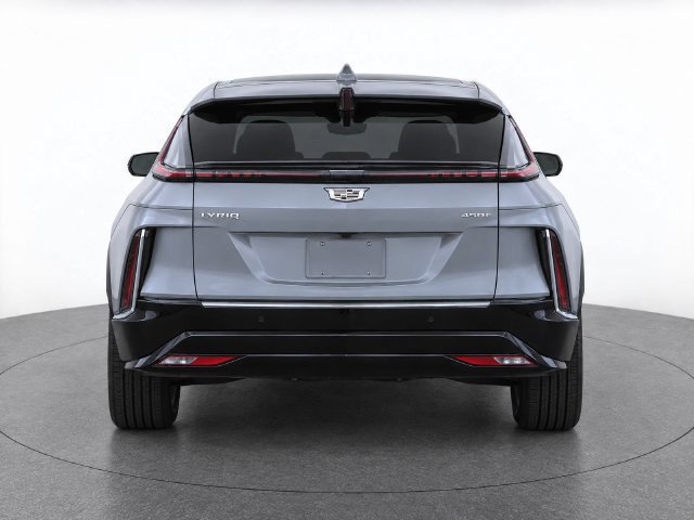 Used 2025 Cadillac Lyriq Luxury RWD image 6