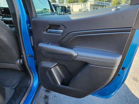 Used 2024 GMC Canyon Elevation w/ Convenience Package image 12