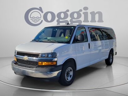 Used 2018 Chevrolet Express 3500 LT w/ LT Preferred Equipment Group
