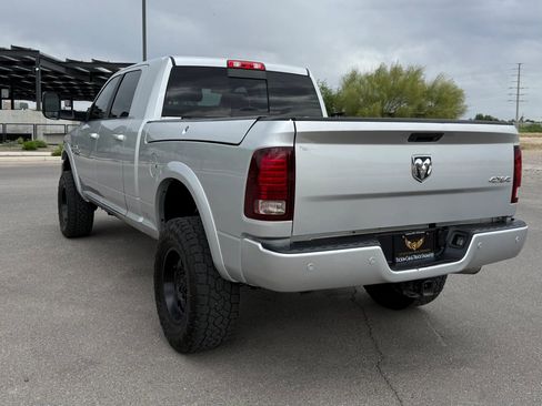 Used 2018 RAM 2500 Laramie w/ Sport Appearance Group AWD/4WD image 2