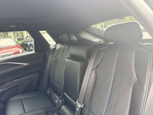 New 2025 Cadillac Lyriq Luxury image 16