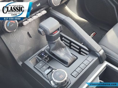 Used 2024 Toyota Tacoma TRD Sport image 38