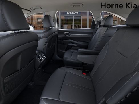 New 2025 Kia Sorento EX image 18