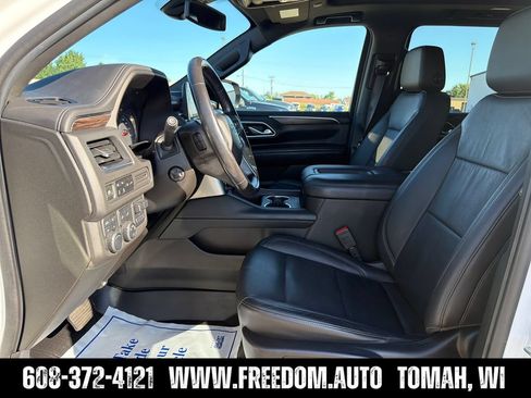 Used 2021 Chevrolet Suburban Z71 w/ Z71 Signature Package AWD/4WD image 25