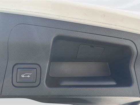 Used 2020 GMC Acadia AT4 w/ Driver Alert Package II AWD/4WD image 19