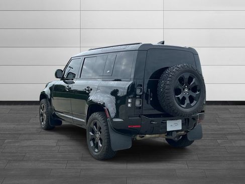 Used 2022 Land Rover Defender 110 X AWD/4WD image 3