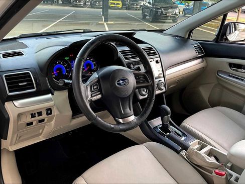 Used 2015 Subaru Crosstrek Touring w/ Popular Package #2 image 17