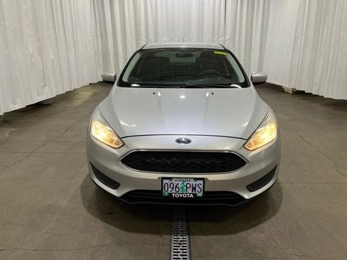 Used 2018 Ford Focus SE image 8