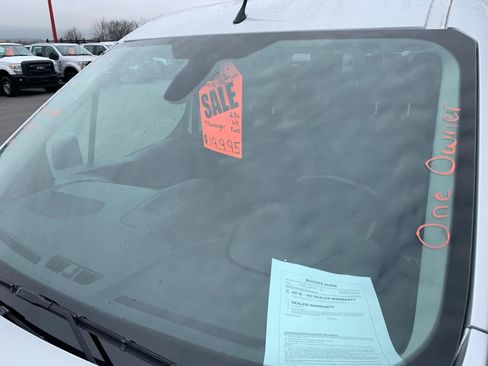 Used 2018 Ford Transit Connect XL image 4