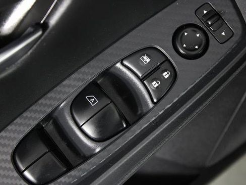 Certified 2024 Nissan Sentra SV image 19